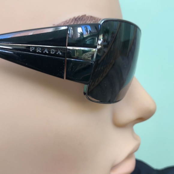 Prada Aviator Sunglasses - Picture 5 of 11
